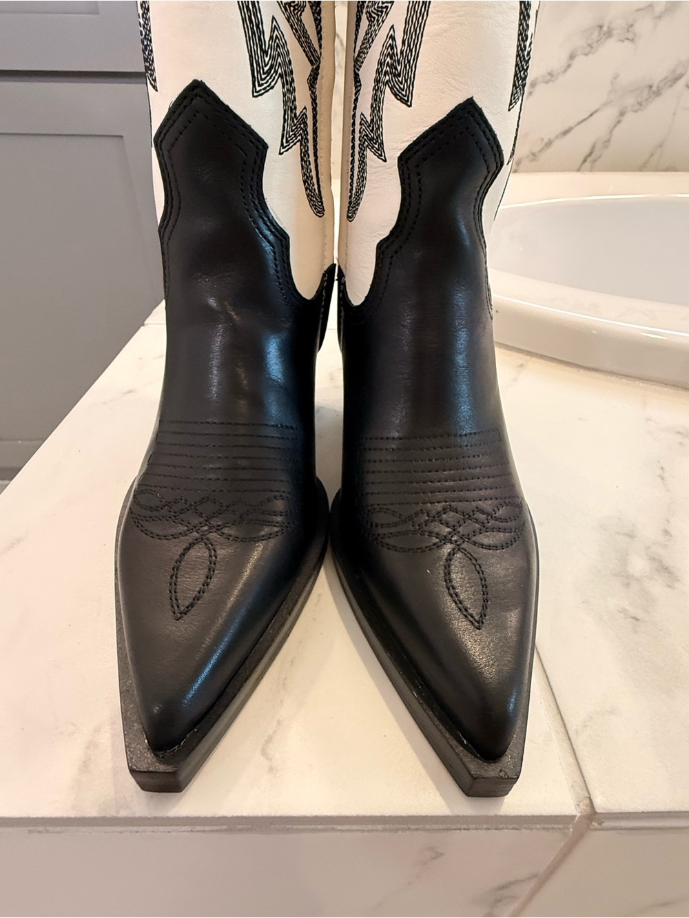 Dolce Vita Blanch boot black and white size 6 - Picture 2 of 7